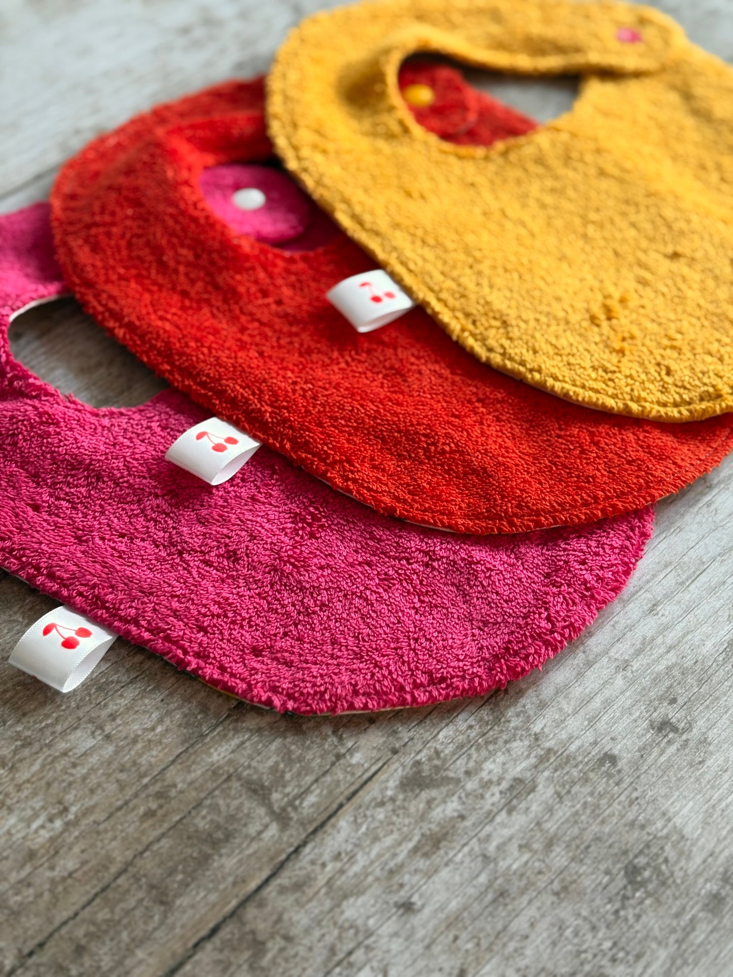 Lot 3 bavoirs 6/12 mois