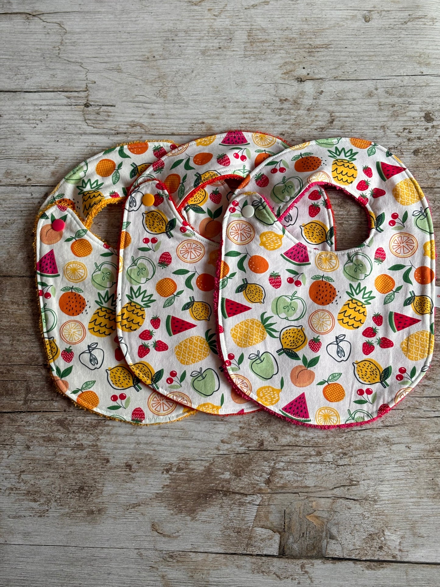 Lot 3 bavoirs 6/12 mois