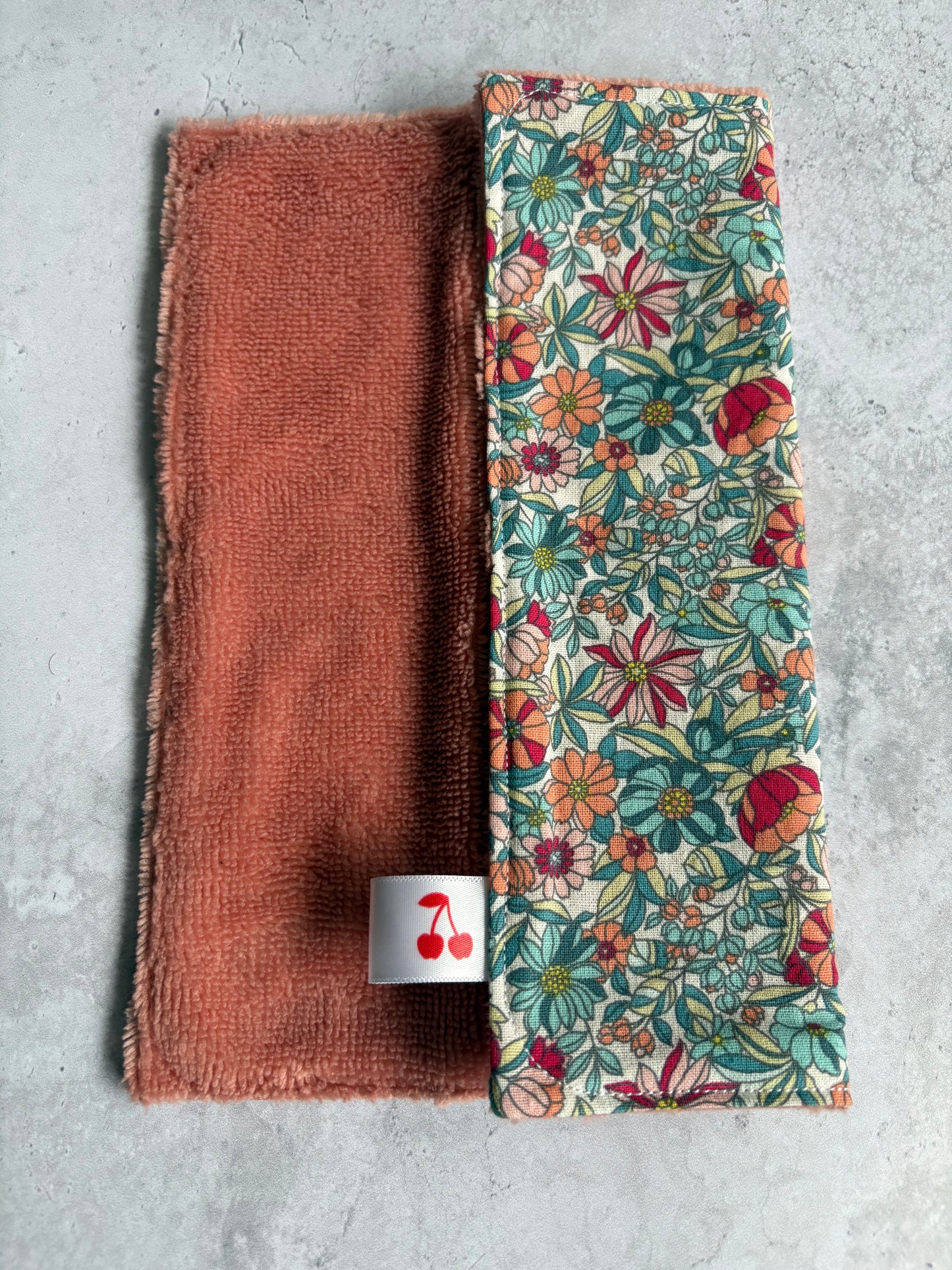 Serviette visage peaux sensibles