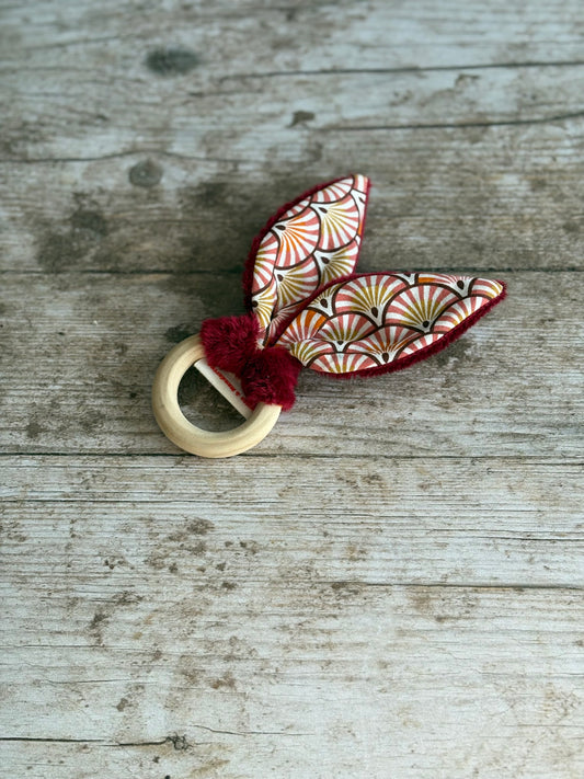 Anneau de dentition à oreilles