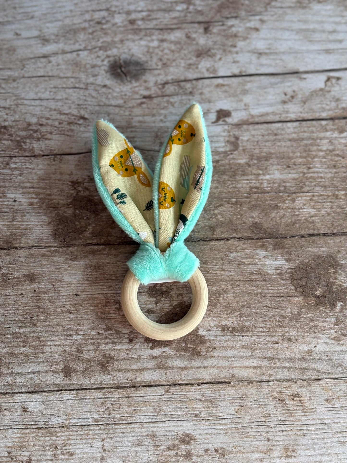 Anneau de dentition à oreilles